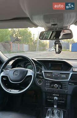 Универсал Mercedes-Benz E-Class 2010 в Киеве
