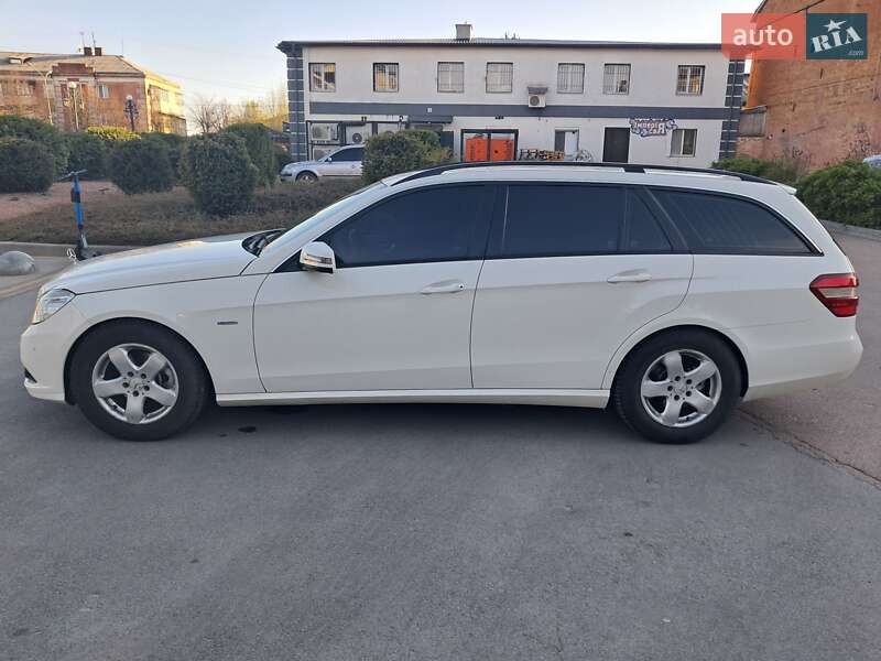 Универсал Mercedes-Benz E-Class 2011 в Бердичеве