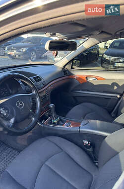 Седан Mercedes-Benz E-Class 2003 в 