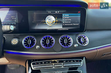 Седан Mercedes-Benz E-Class 2016 в 