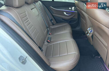 Седан Mercedes-Benz E-Class 2016 в 