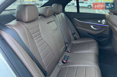 Седан Mercedes-Benz E-Class 2016 в 