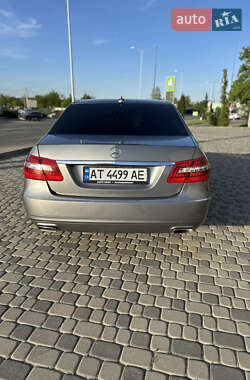 Седан Mercedes-Benz E-Class 2011 в 