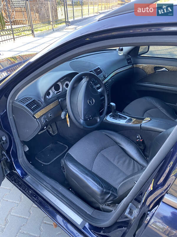 Универсал Mercedes-Benz E-Class 2005 в Киеве фото 2 Универсал Mercedes-Benz E-Class 2005 в Киеве