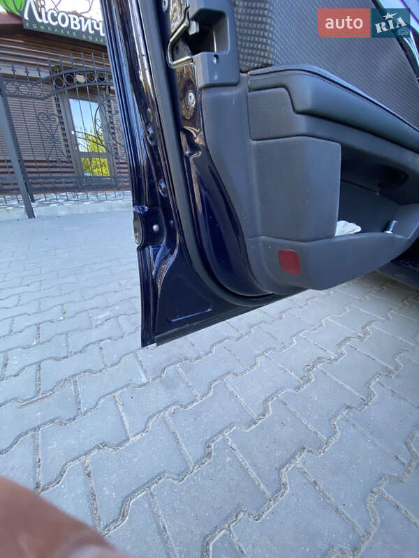 Универсал Mercedes-Benz E-Class 2005 в Киеве фото 6 Универсал Mercedes-Benz E-Class 2005 в Киеве