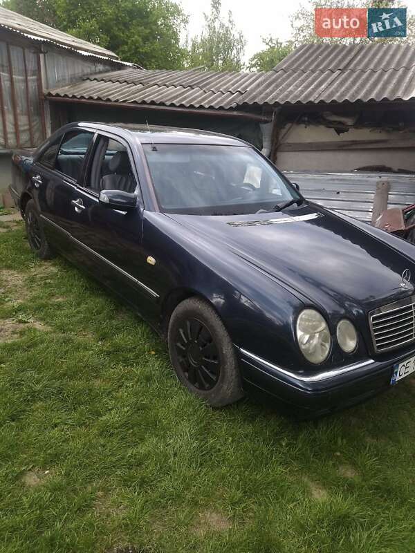 Mercedes-Benz E-Class 1999