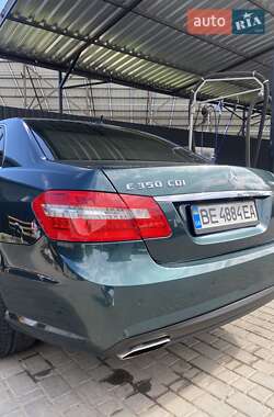 Седан Mercedes-Benz E-Class 2010 в 