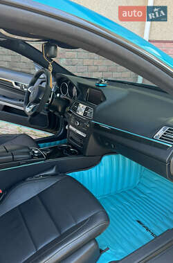 Купе Mercedes-Benz E-Class 2015 в 