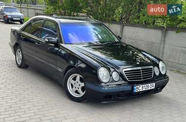 Седан Mercedes-Benz E-Class 2000 в 