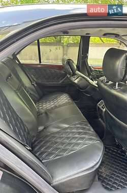 Седан Mercedes-Benz E-Class 2000 в 
