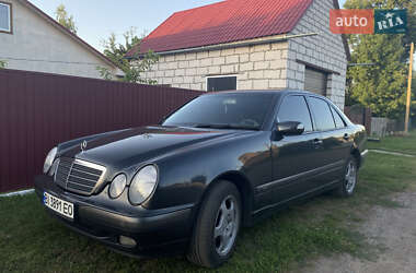 Седан Mercedes-Benz E-Class 2000 в Полтаві