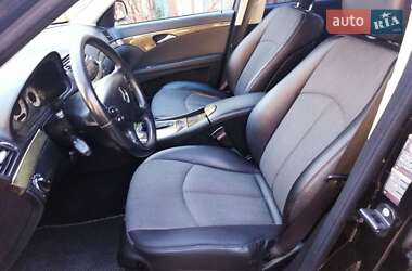 Седан Mercedes-Benz E-Class 2008 в 
