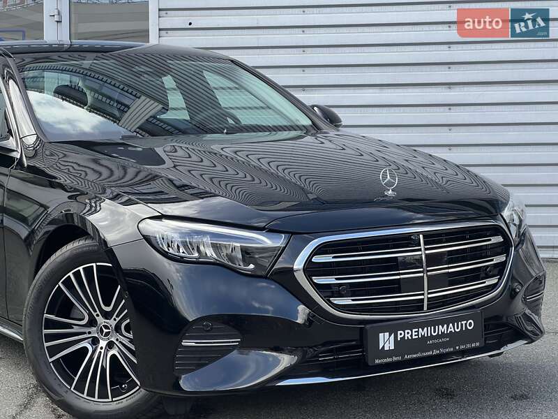Седан Mercedes-Benz E-Class 2024 в Киеве