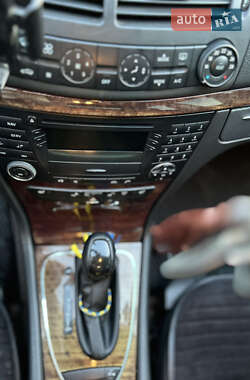 Седан Mercedes-Benz E-Class 2006 в 