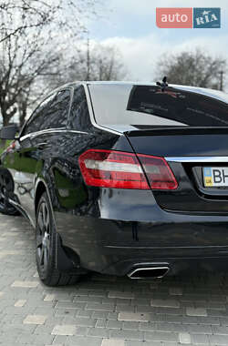 Седан Mercedes-Benz E-Class 2010 в 