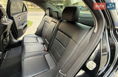 Седан Mercedes-Benz E-Class 2010 в 