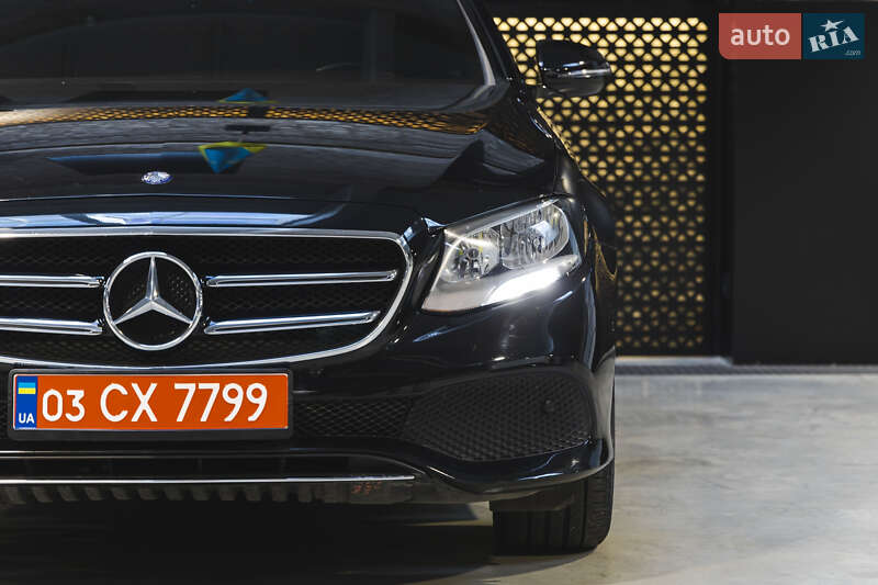 Седан Mercedes-Benz E-Class 2017 в Луцьку