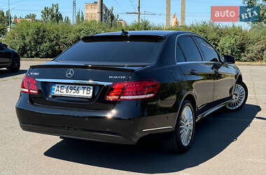 Седан Mercedes-Benz E-Class 2015 в 