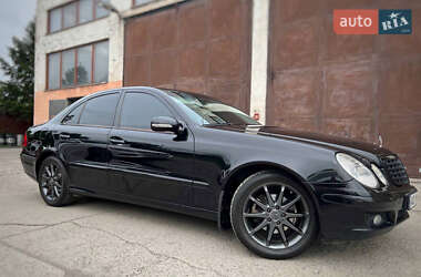 Седан Mercedes-Benz E-Class 2006 в Ужгороді