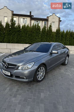 Купе Mercedes-Benz E-Class 2010 в Ровно