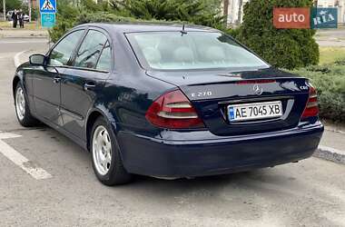 Седан Mercedes-Benz E-Class 2002 в 