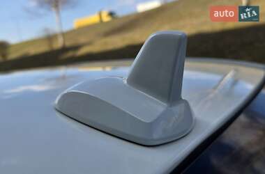 Седан Mercedes-Benz E-Class 2011 в 