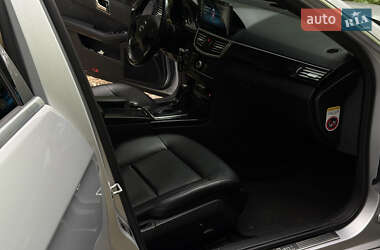 Седан Mercedes-Benz E-Class 2011 в 
