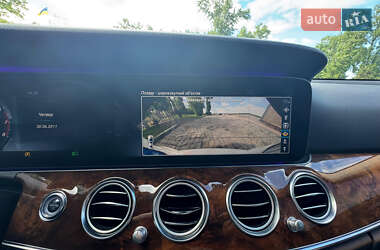 Седан Mercedes-Benz E-Class 2016 в 