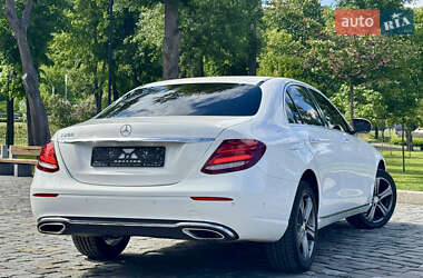 Седан Mercedes-Benz E-Class 2016 в 