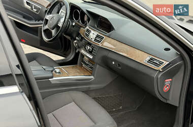 Седан Mercedes-Benz E-Class 2013 в 