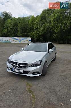 Седан Mercedes-Benz E-Class 2013 в 