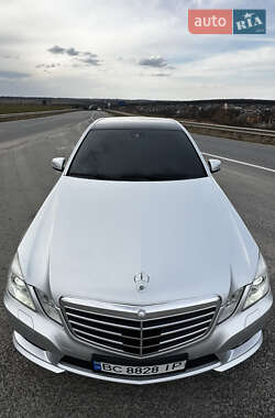 Седан Mercedes-Benz E-Class 2010 в 