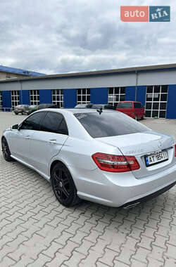 Седан Mercedes-Benz E-Class 2010 в 