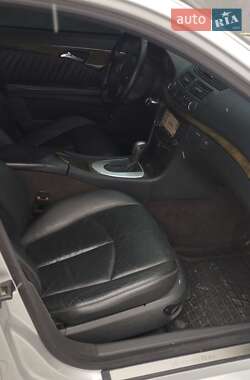 Седан Mercedes-Benz E-Class 2004 в 