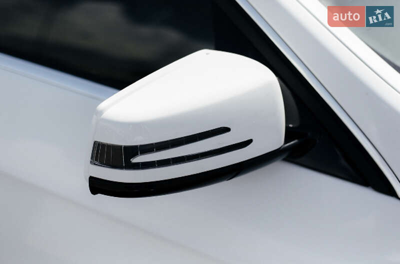 Седан Mercedes-Benz E-Class 2012 в Ужгороде