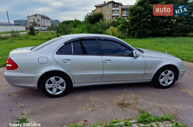 Седан Mercedes-Benz E-Class 2002 в Бердичеве