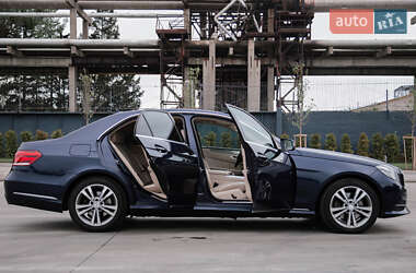Седан Mercedes-Benz E-Class 2013 в 