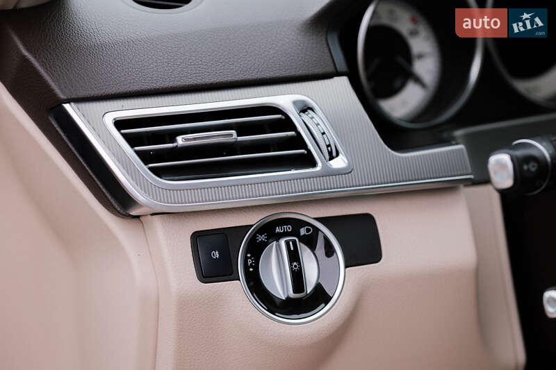 Седан Mercedes-Benz E-Class 2013 в Києві