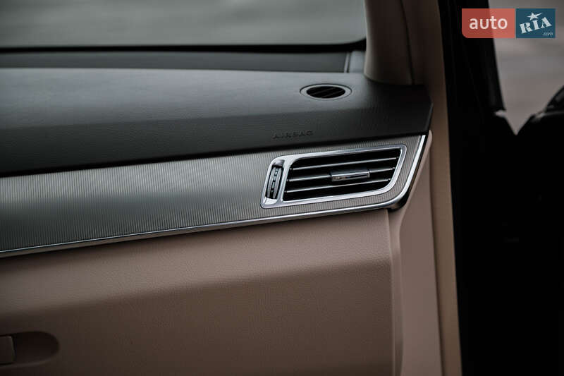 Седан Mercedes-Benz E-Class 2013 в Києві