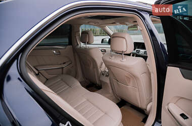 Седан Mercedes-Benz E-Class 2013 в 
