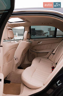 Седан Mercedes-Benz E-Class 2013 в 