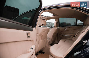Седан Mercedes-Benz E-Class 2013 в 
