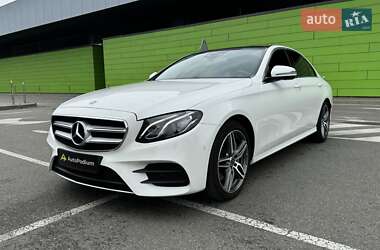 Седан Mercedes-Benz E-Class 2018 в 
