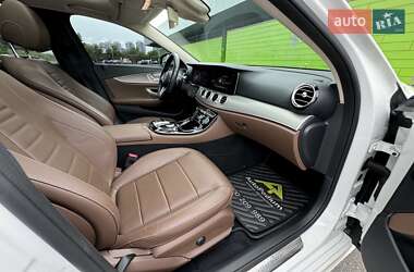 Седан Mercedes-Benz E-Class 2018 в 