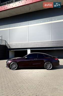 Купе Mercedes-Benz E-Class 2018 в 