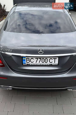 Седан Mercedes-Benz E-Class 2018 в 
