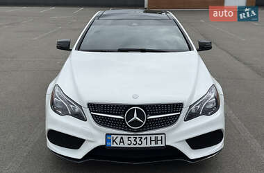 Купе Mercedes-Benz E-Class 2015 в 