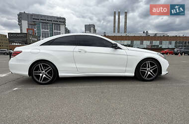 Купе Mercedes-Benz E-Class 2015 в 