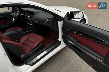 Купе Mercedes-Benz E-Class 2015 в 