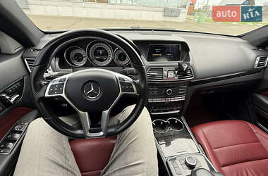 Купе Mercedes-Benz E-Class 2015 в 
